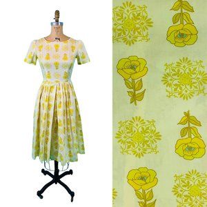 Vintage 60s Yellow Dress Womens XS Floral Print Cotton Day Fit & Flare Sundress